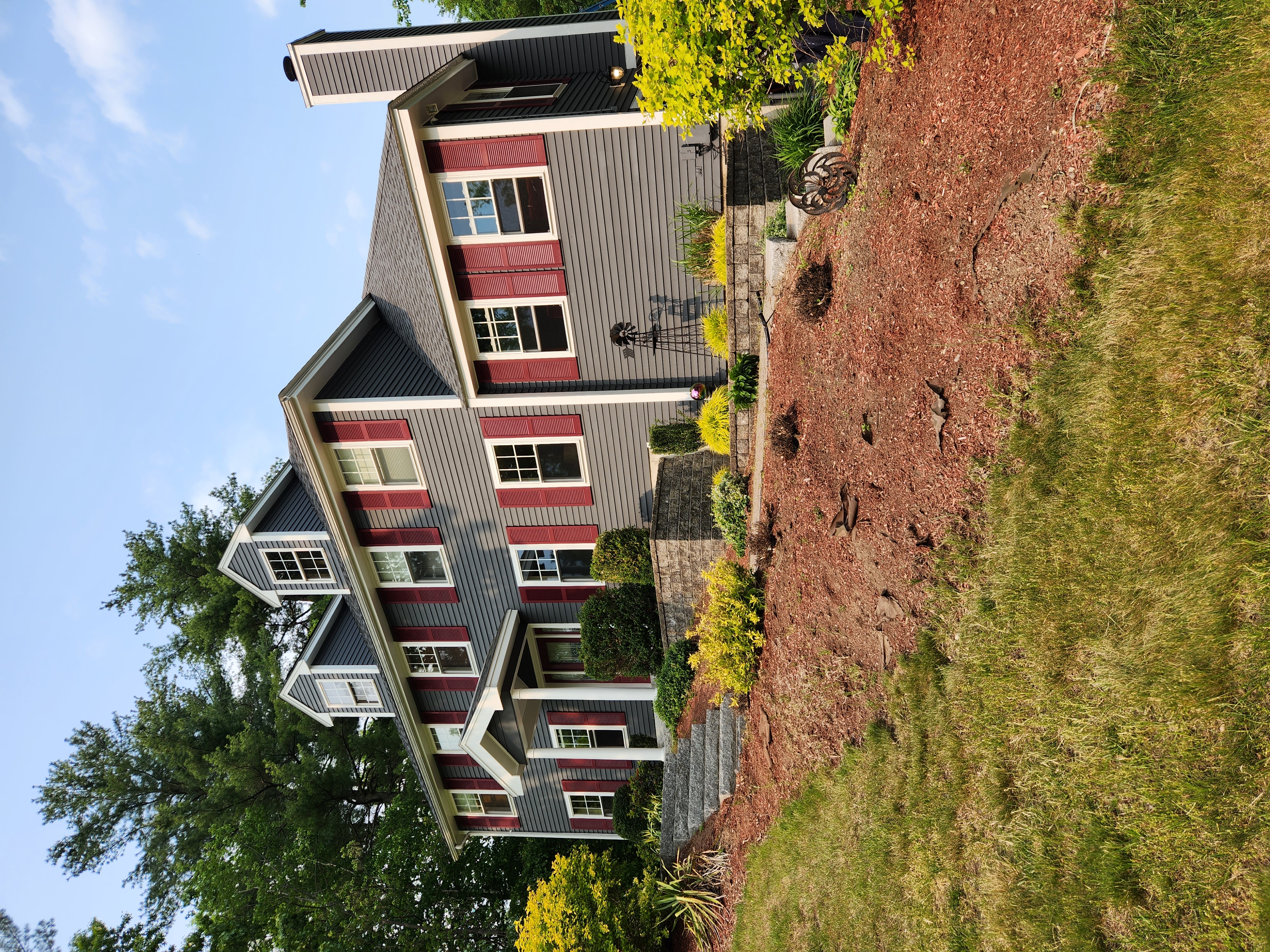 Londonderry, NH Full Home Repaint